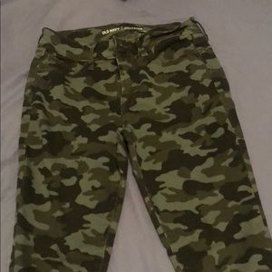 Rockstar Mid-Rise army pants from Old Navy